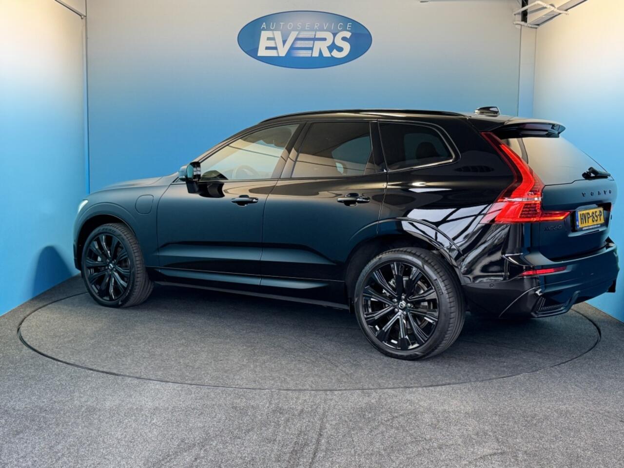 Volvo XC60 2.0 T8 AWD Black Ed. Long Range