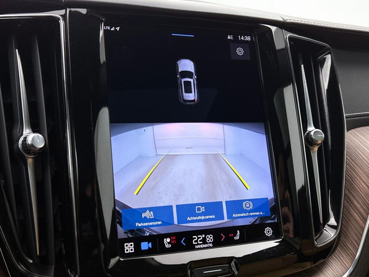 Volvo XC60 2.0 T6 Bright | Pano | Long Range | Stoel ventilatie | Leder Das