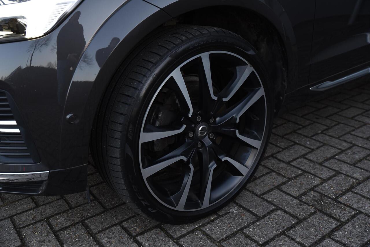 Volvo XC60 2.0 T8 Plug-in hybrid AWD Ultimate Bright Luchtvering / Panoramadak / HK