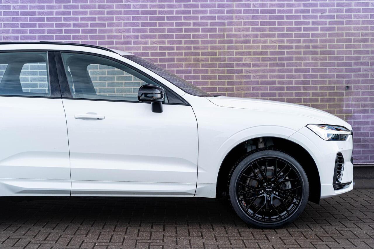 Volvo XC60 2.0 T6 Plug-in hybrid AWD R-Design | Google | Long Rang | Elektrische Stoelverstelling | Adaptieve Cruise Control | Stoel-/Stuurverwarming | Massagestoelen | Schuif-/Kanteldak | Parkeercamera | Head-Up Display | Parkeerverwarming | Keyless Entry | Lederen