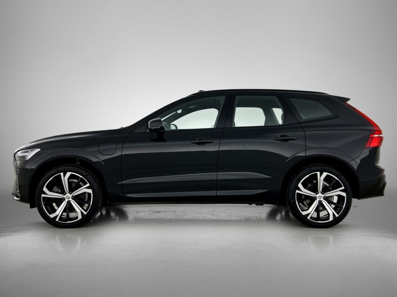 Volvo XC60 2.0 T6 AWD Plus Dark Long Range | SOH 100% | Trekhaak | Harman\K