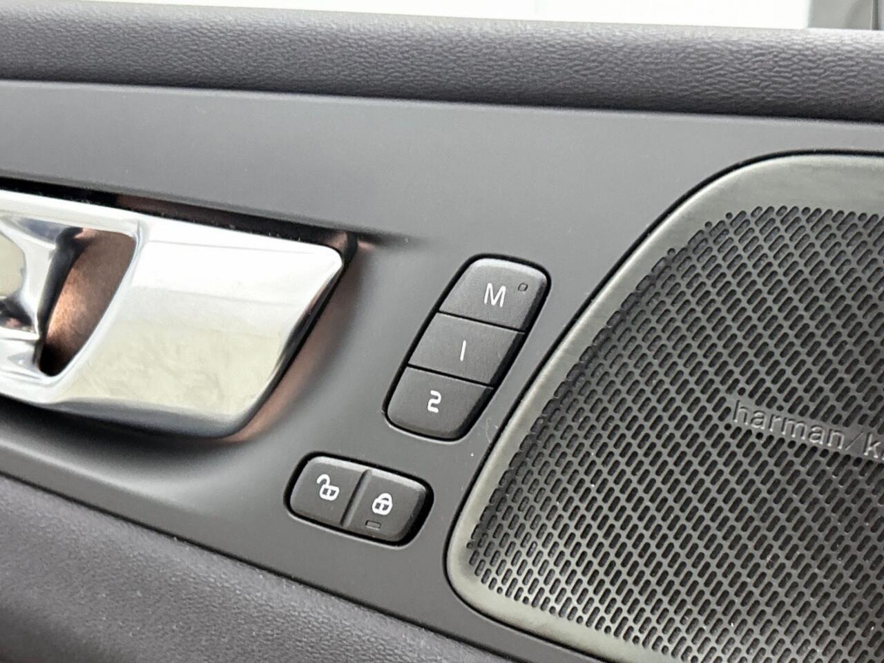 Volvo XC60 T6 Plus Long Range | SOH 100% | Stoelventilatie | Trekhaak | 360