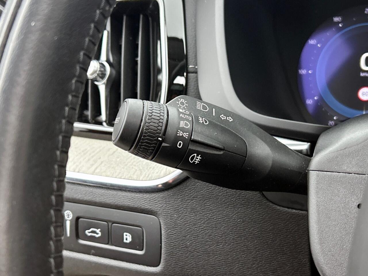 Volvo XC60 T6 Plus Long Range | SOH 100% | Stoelventilatie | Trekhaak | 360