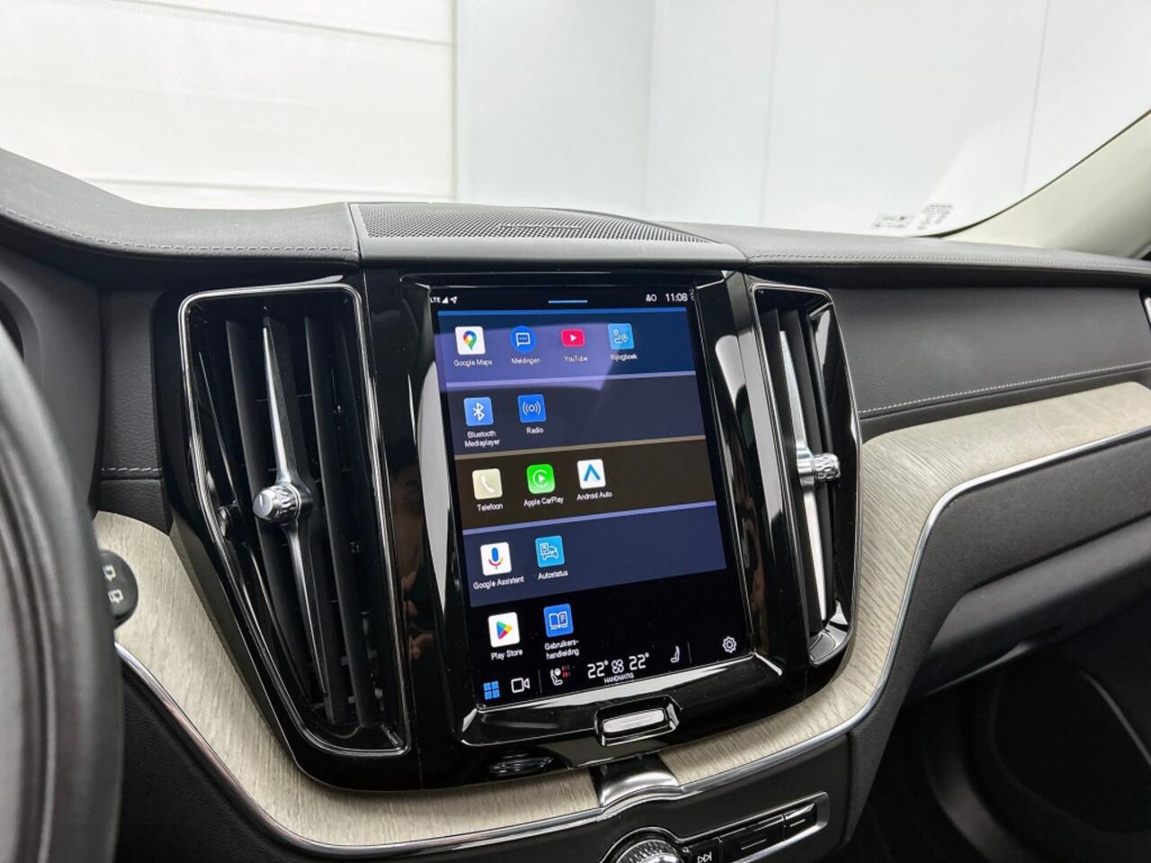 Volvo XC60 T6 Plus Long Range | SOH 100% | Stoelventilatie | Trekhaak | 360