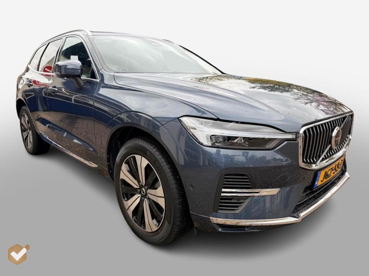 Volvo XC60 2.0 T6 AWD Core Bright Plug-in Automaat *Geen Afl. kosten*
