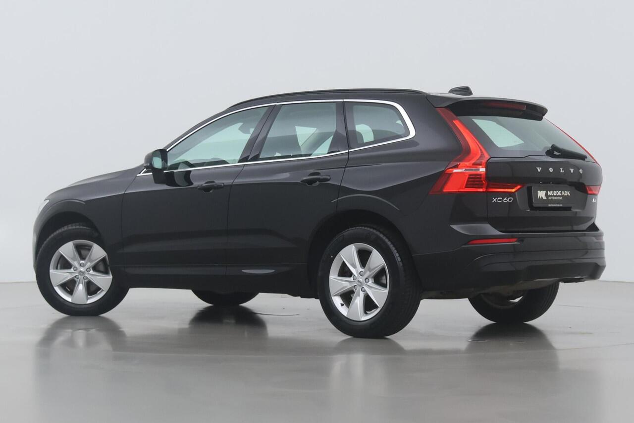 Volvo XC60 B4 Core | Stoel+Stuurverwarming | Camera | Voorruitverwarming | Keyless | Elektrische Achterklep | Getint Glas