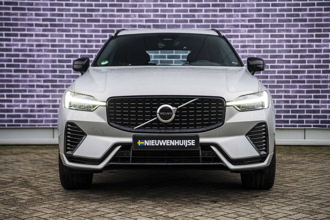 Volvo XC60 2.0 T6 Plug-in hybrid AWD Plus Dark | 20" | Sportstoelen | Panoramadak | Adaptieve Cruise Control | 20" | Parkeercamera |