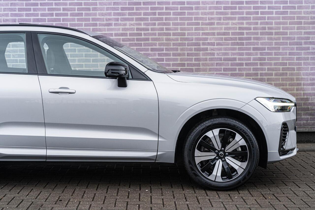 Volvo XC60 2.0 T6 Plug-in hybrid AWD Plus Dark | Google | Long Range | Schuif-/Kanteldak | Camera | Trekhaak | Adaptieve Cruise Control | Lederen Bekleding | Elek. Stoelen | Stoelverwarming Voor + Achter | Zitverlenging | Stuurverwarming | Memory | 19" LM