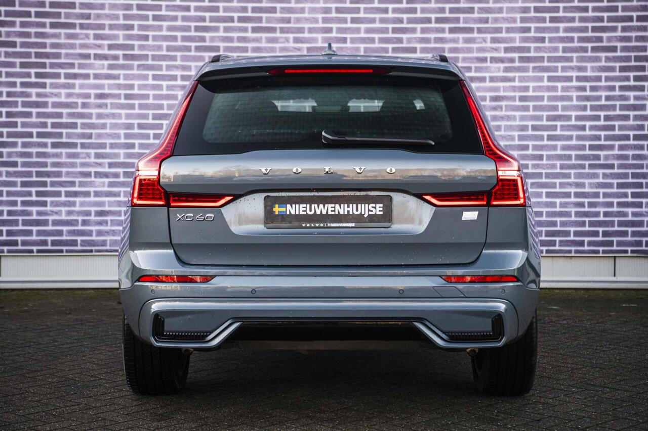 Volvo XC60 2.0 T6 Plug-in hybrid AWD Plus Dark | 20" | Sportstoelen | Panoramadak | Adaptieve Cruise Control | 20" | Parkeercamera |