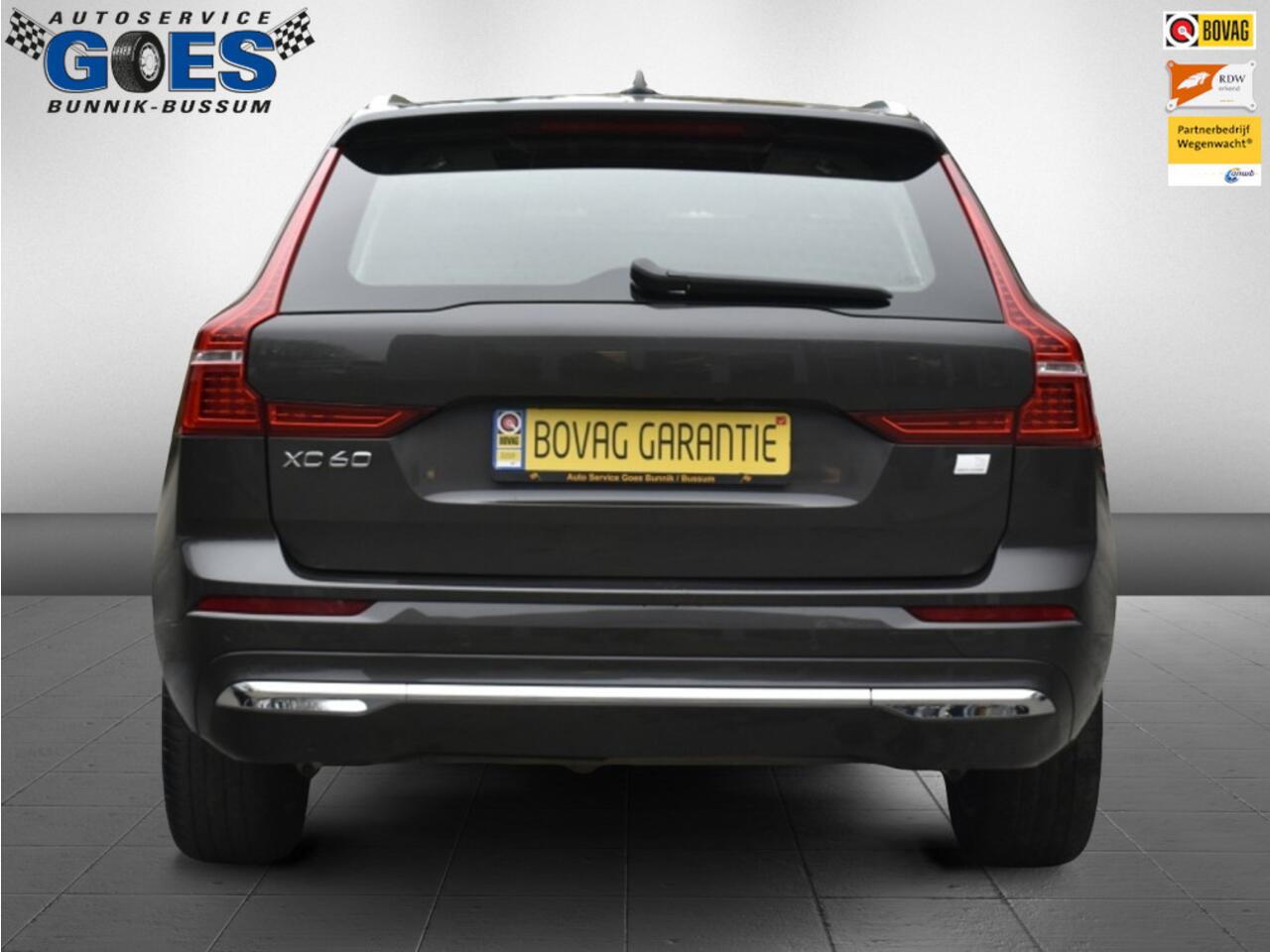 Volvo XC60 Plus Bright Phev. | Leer | PANO | AWD