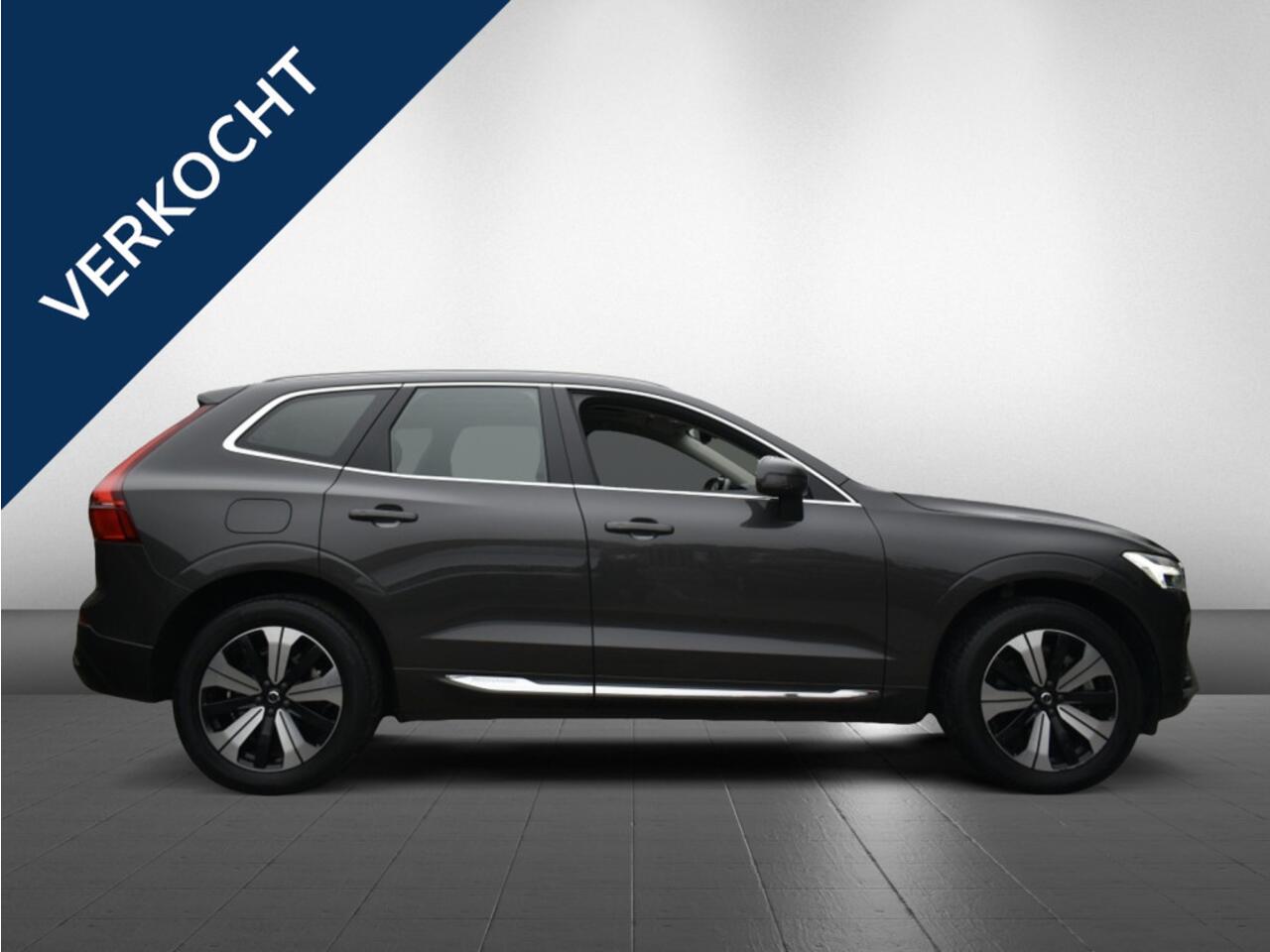 Volvo XC60 Plus Bright Recharge Plug-In Hybrid AWD /stoelvrw/camera/pano