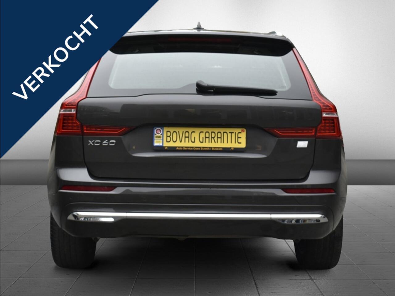 Volvo XC60 Plus Bright Recharge Plug-In Hybrid AWD /stoelvrw/camera/pano