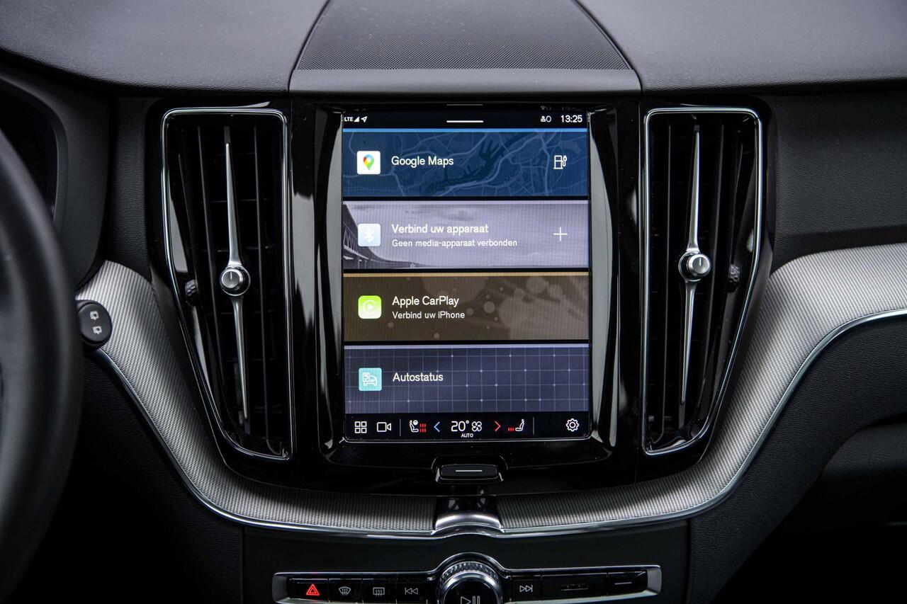 Volvo XC60 2.0 T6 Plug-in hybrid AWD Plus Bright | Long Range | Panoramadak | Adaptieve Cruise Control | 20" | Parkeercamera | Power Seats |