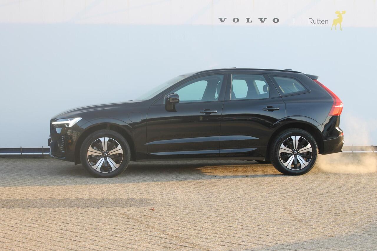 Volvo XC60 T6 Plug-in hybrid 350PK AWD Plus Dark Lederen bekleding / Cruise Control / Panoramisch schuif-kanteldak / Google infotainment incl navigatie / Elektrisch bedienbare voorstoelen met geheugen