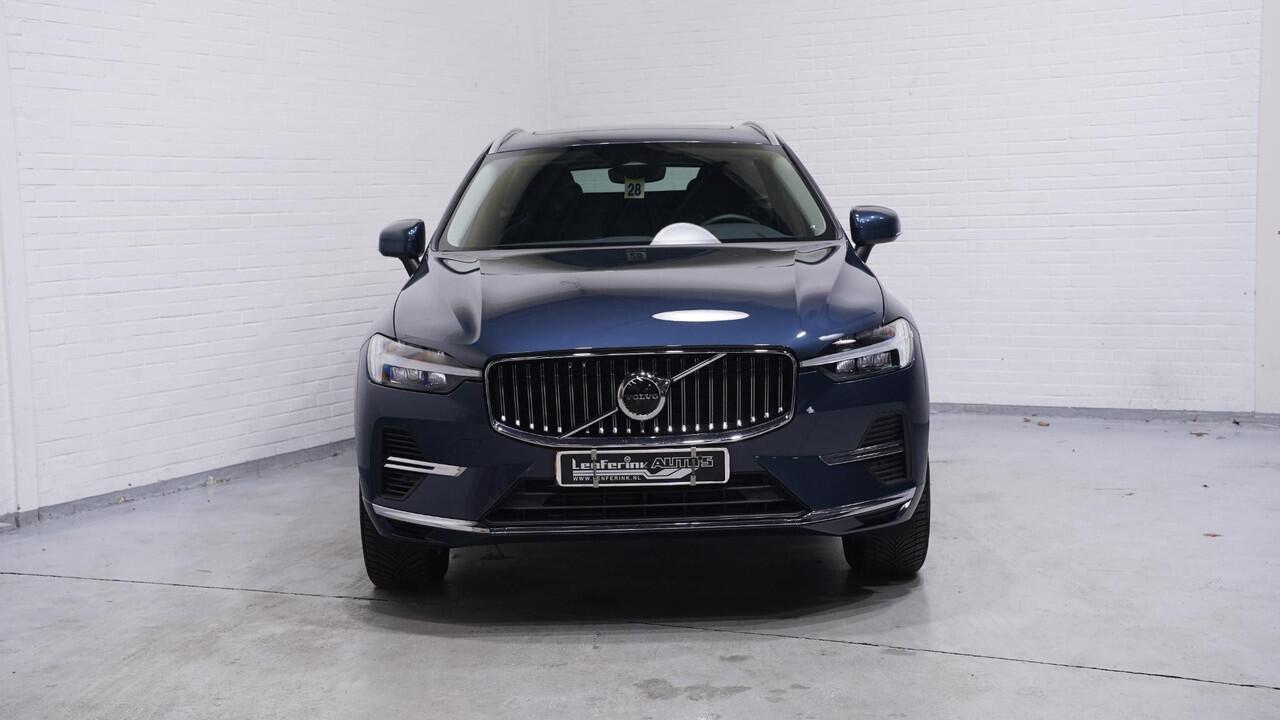 Volvo XC60 2.0 T6 Plug-in hybrid AWD Plus Bright 1e eigen NAP 18"lichtmetalen wielen lederen comfortstoelen wegklapbare trekhaak fietsendrager verwarmd stuurwiel en stoelen v+a aplle-carplay keyless go-start LED verl DAB ontvangst