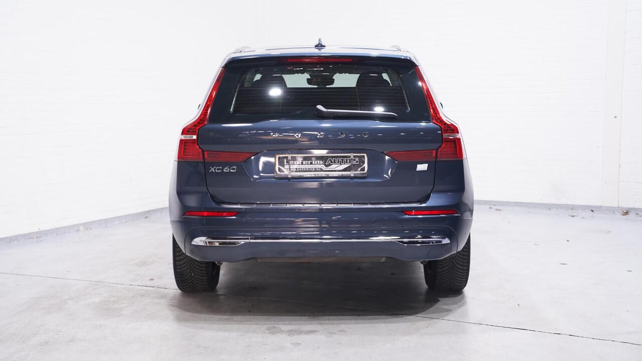 Volvo XC60 2.0 T6 Plug-in hybrid AWD Plus Bright 1e eigen NAP 18"lichtmetalen wielen lederen comfortstoelen wegklapbare trekhaak fietsendrager verwarmd stuurwiel en stoelen v+a aplle-carplay keyless go-start LED verl DAB ontvangst