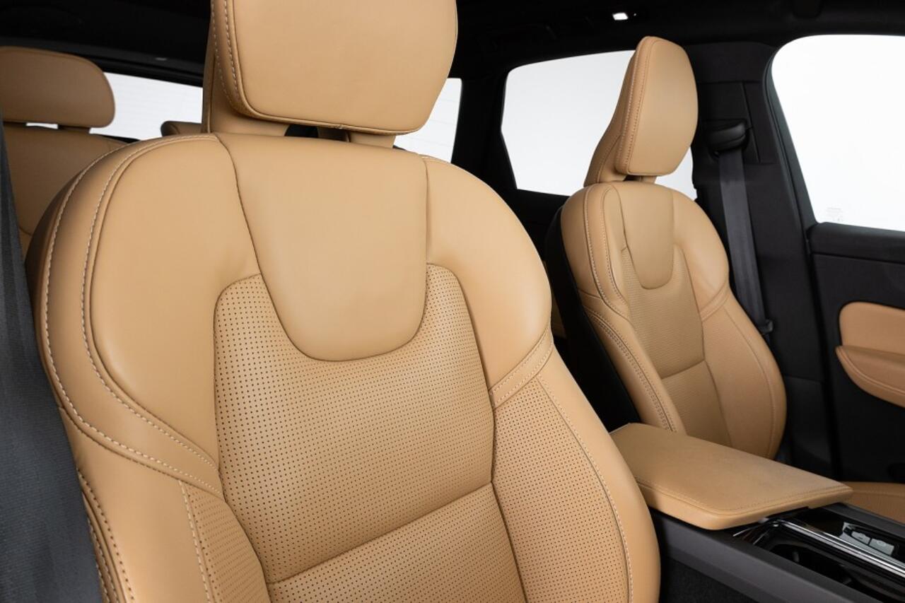 Volvo XC60 2.0 T8 Recharge AWD Ultimate Bright | B&W | PANORAMADAK | Nappa LEDER | 360 Camera