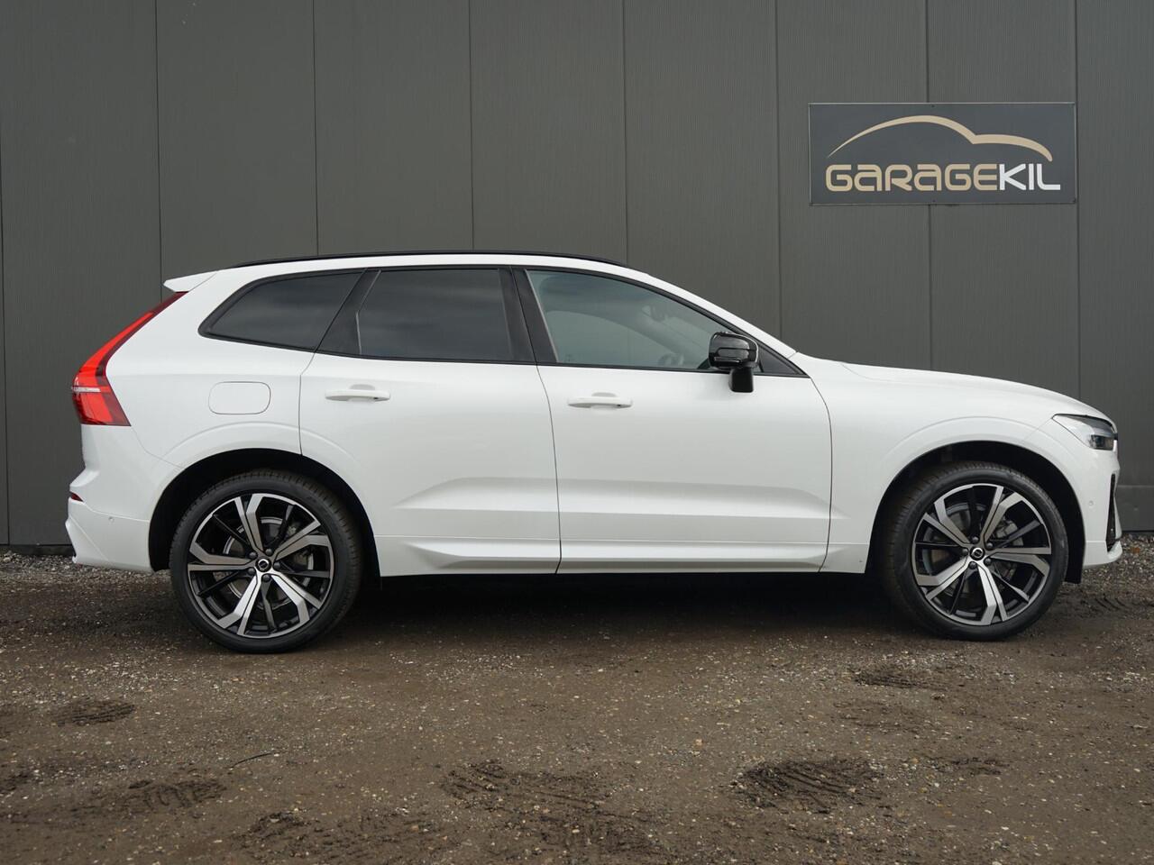Volvo XC60 2.0 T6 Plug-in hybrid AWD Ultimate Dark Dealeronderh. / 360 camera / Harman Kardon / Panoramadak / Memory Links en Rechts / Stoelverwarming voor- en achter / 21 inch