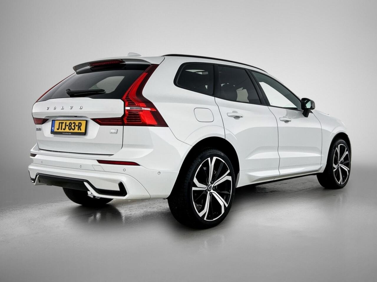 Volvo XC60 T8 Ultimate Dark