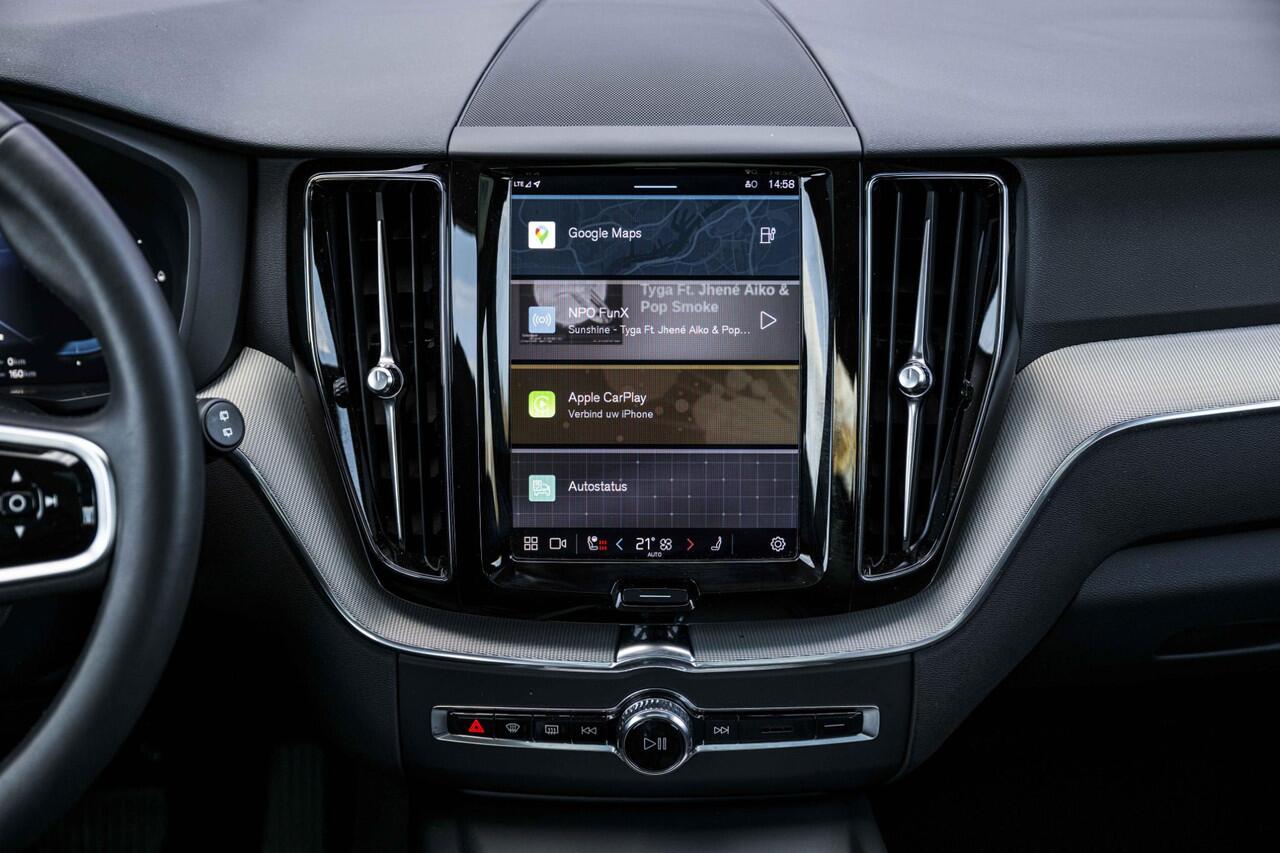 Volvo XC60 2.0 T6 Plug-in hybrid AWD Plus Bright | Long Range | 20" | Panoramadak | Adaptieve Cruise Control | Parkeercamera | Power Seats |