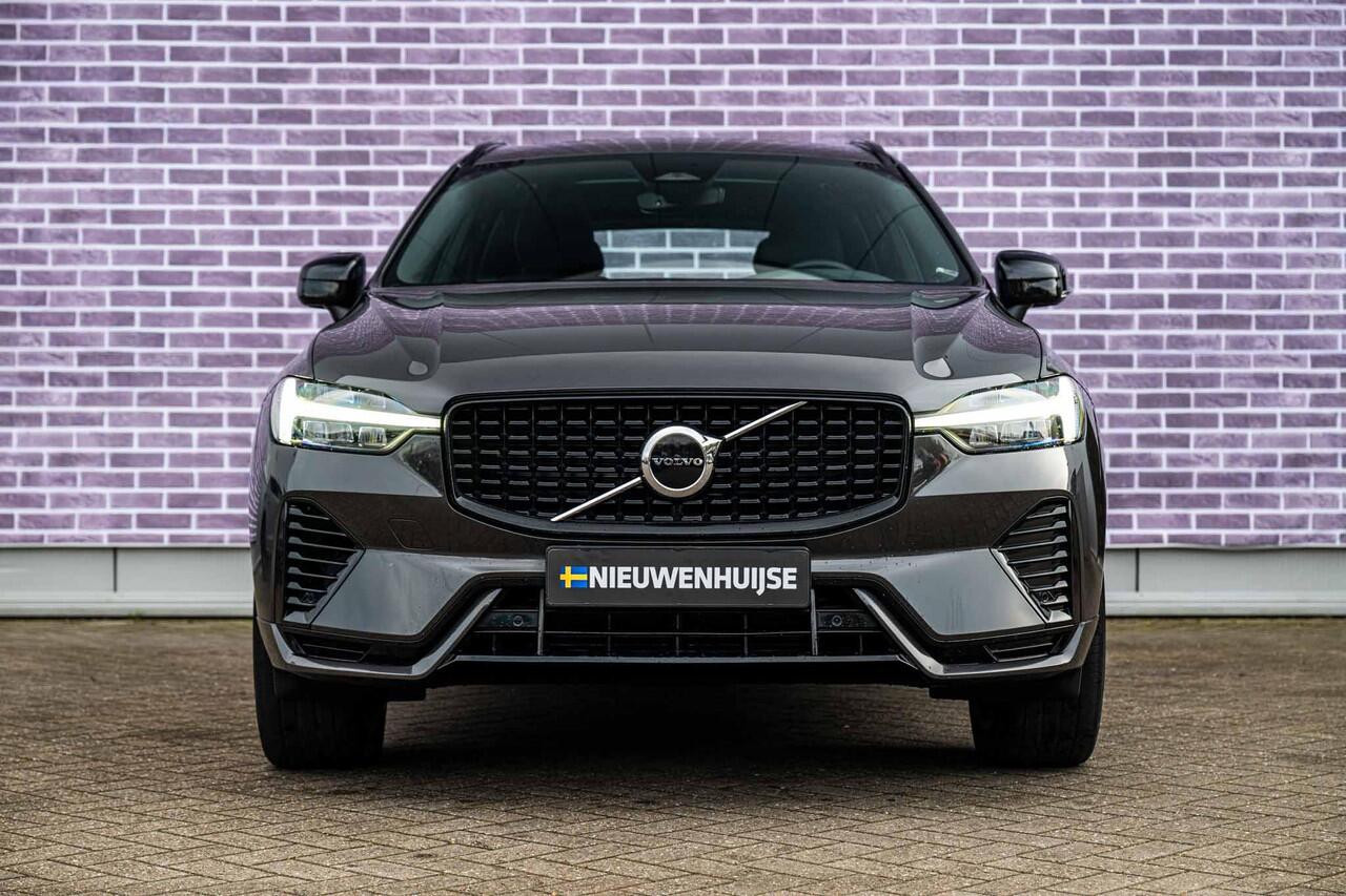 Volvo XC60 2.0 T6 Plug-in hybrid AWD Plus Dark | Long range | Parkeer Camera | Panoramadak | Stoel/stuurverwarming | Elektr. verstelbare voorstoelen | Sportstoelen |