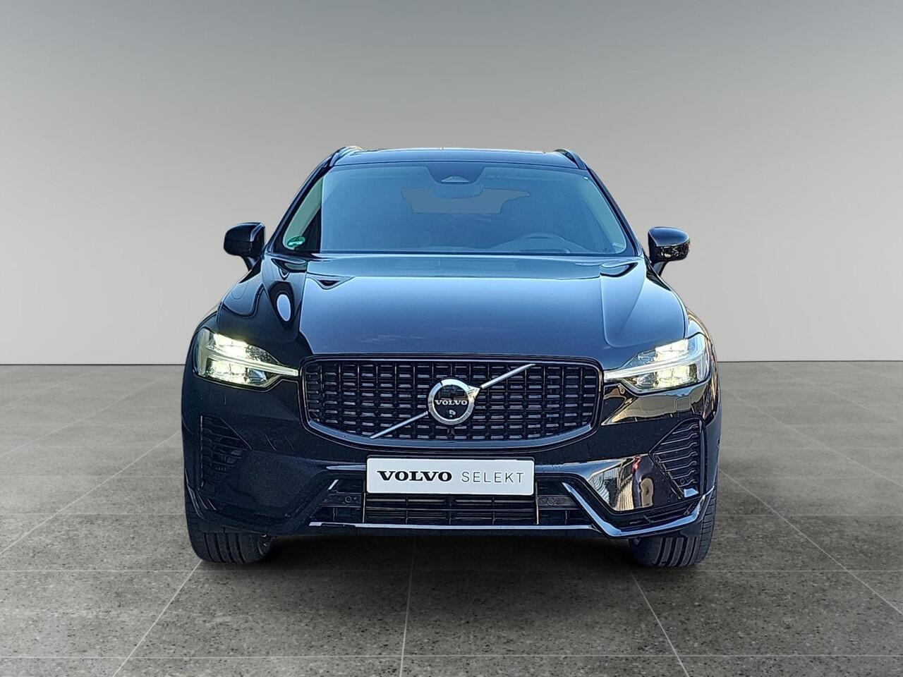 Volvo XC60 2.0 T8 Plug-in hybrid AWD Ultimate Dark | Gelamineerde zijruiten | Stoelverwarming | 360 graden camera |