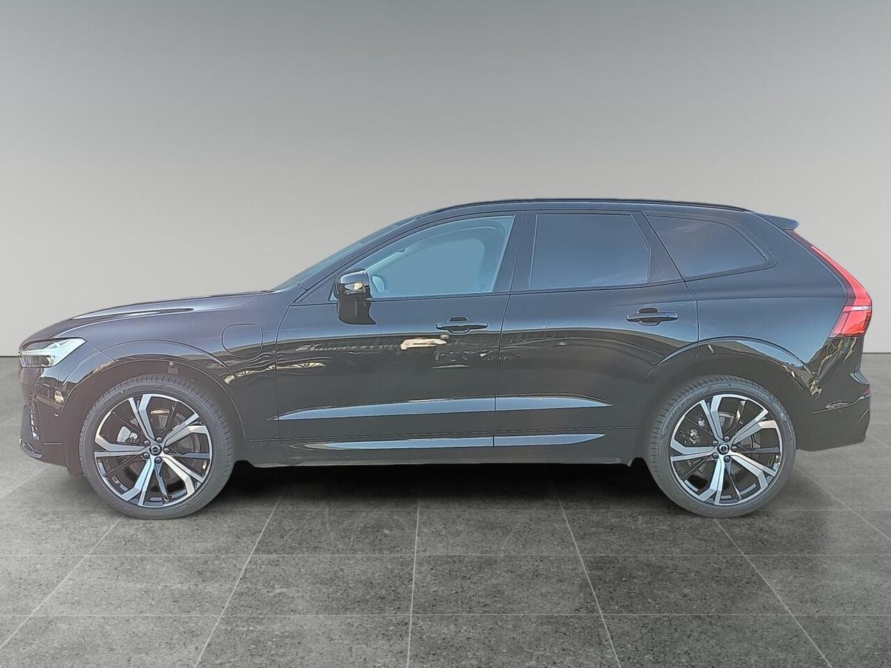 Volvo XC60 2.0 T8 Plug-in hybrid AWD Ultimate Dark | Gelamineerde zijruiten | Stoelverwarming | 360 graden camera |