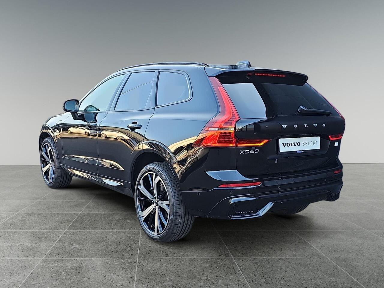 Volvo XC60 2.0 T8 Plug-in hybrid AWD Ultimate Dark | Gelamineerde zijruiten | Stoelverwarming | 360 graden camera |