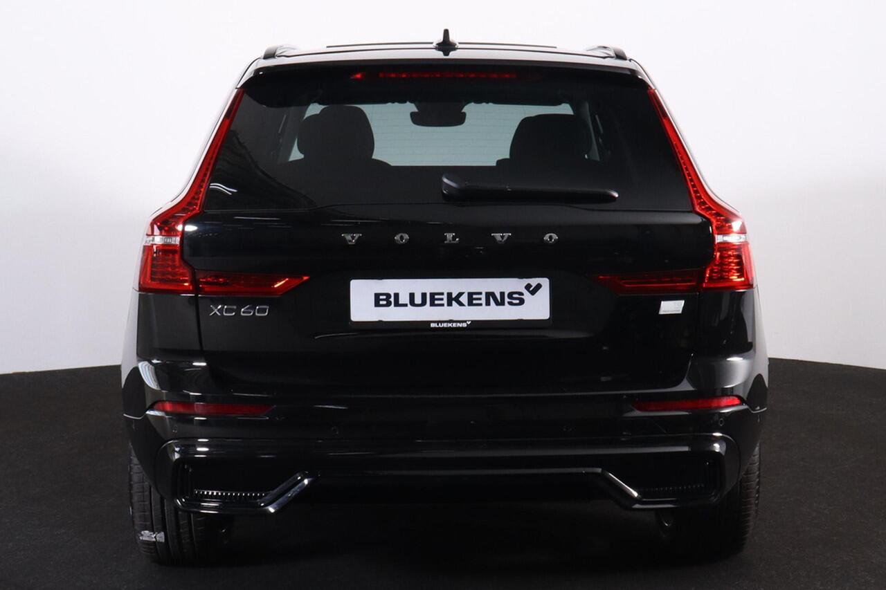 Volvo XC60 T8 Recharge AWD Ultimate Dark - LONG RANGE - Panorama/schuifdak - IntelliSafe Assist & Surround - 360º Camera - Verwarmde voorstoelen, stuur & achterbank - Parkeersensoren voor & achter - Elektr. bedienb. voorstoelen met geheugen - Head up display - Draad