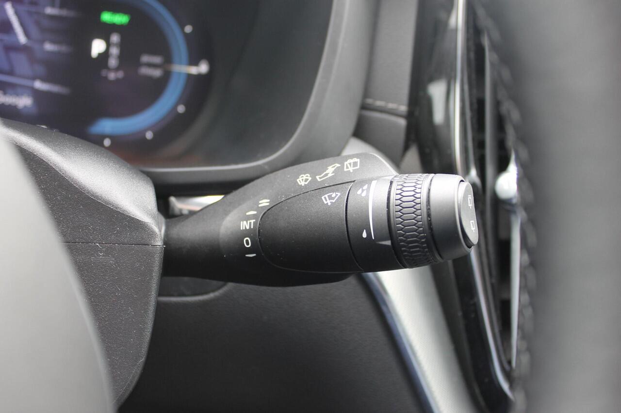 Volvo XC60 T6 350PK Plug-in hybrid AWD Ultra Black Edition Long Range / Lederlook dashboard / 360 graden camara / 21" lichtmetalen velgen