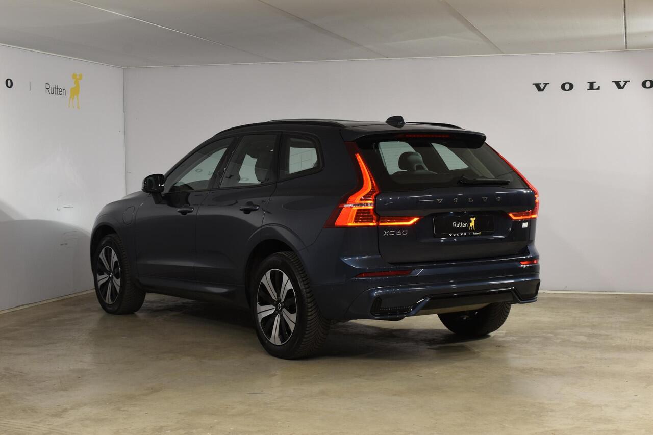 Volvo XC60 T6 350PK Automaat Plug-in Hybrid AWD Plus Dark / Adaptive Cruise control / Stoelverwarming v+a / Stuurverwarming / Elektr. achterklep / 360 Camera / Schuifdak / Trekhaak