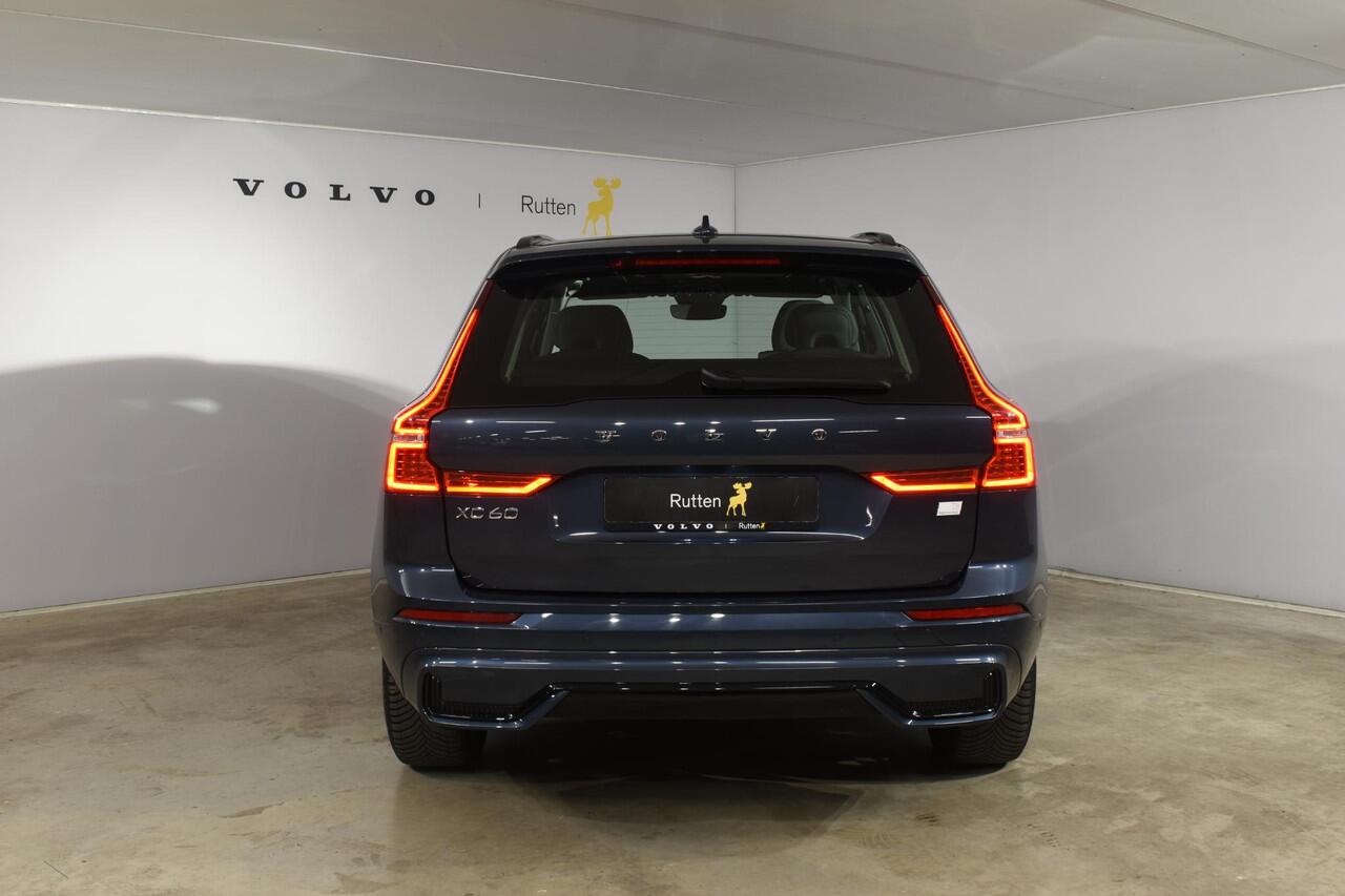 Volvo XC60 T6 350PK Automaat Plug-in Hybrid AWD Plus Dark / Adaptive Cruise control / Stoelverwarming v+a / Stuurverwarming / Elektr. achterklep / 360 Camera / Schuifdak / Trekhaak
