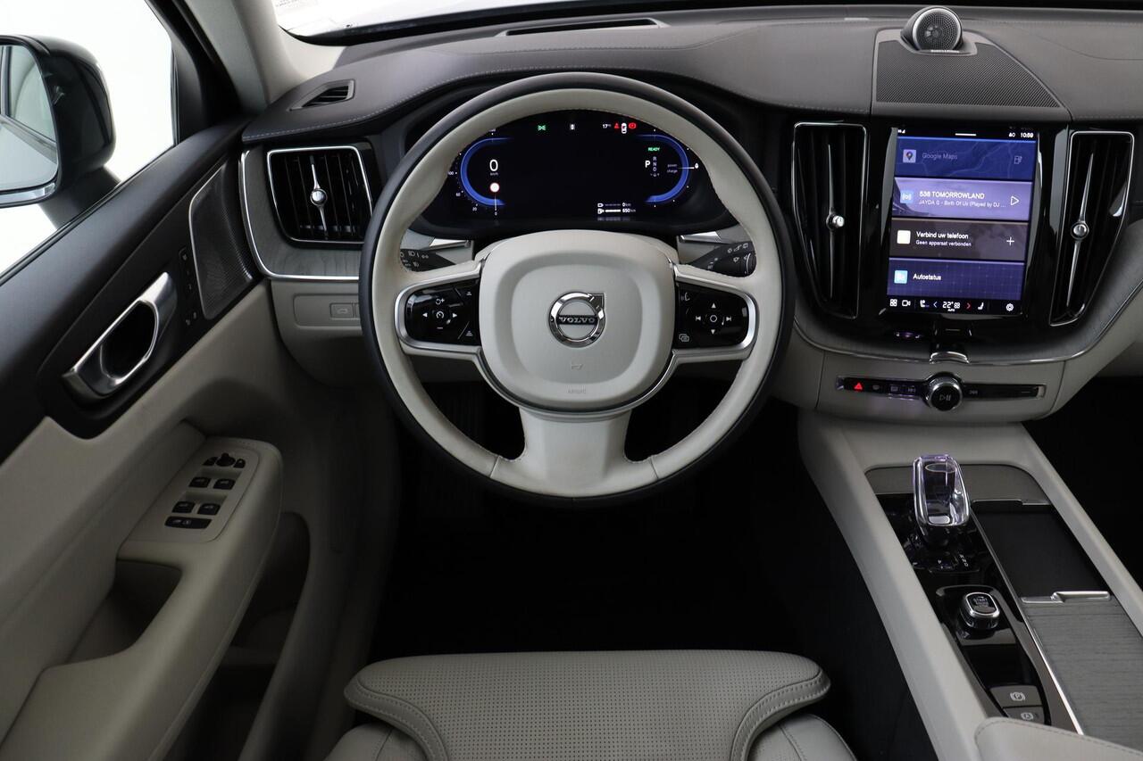 Volvo XC60 T6 PLUG-IN HYBRID AWD ULTRA DARK -PANO.DAK|BOWERS&WILKINS|GEVENT.LEDER+MASSAGE|360°CAM|TREKHAAK|22"