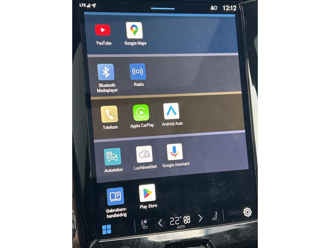 Volvo XC60 2.0 T8 Plug-in hybrid AWD Plus Black Edition Panorama dak / Adaptive cruise control / Elektr. stoelverstelling / 360 camera / stoel- en stuurverwarming