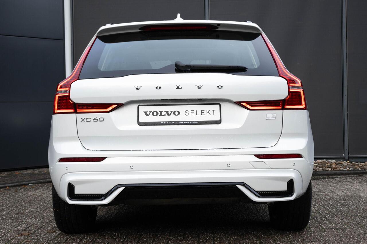 Volvo XC60 T6 AWD Automaat Ultimate Dark | Harman/Kardon Audiosysteem | Panoramisch Schuif-/Kanteldak | Trekhaak Semi-Elektrisch | Verwarmbare Voor- En Achterstoelen | 360 Graden Camera | Apple Carplay/Android Auto | Adaptieve Cruise Control | Pre-Conditionering | 