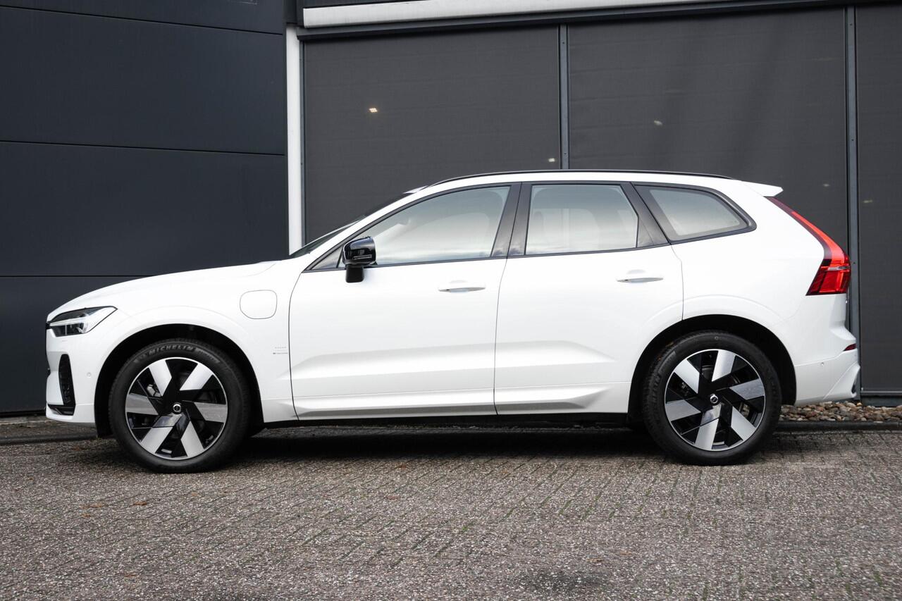 Volvo XC60 T6 AWD Automaat Ultimate Dark | Harman/Kardon Audiosysteem | Panoramisch Schuif-/Kanteldak | Trekhaak Semi-Elektrisch | Verwarmbare Voor- En Achterstoelen | 360 Graden Camera | Apple Carplay/Android Auto | Adaptieve Cruise Control | Pre-Conditionering | 