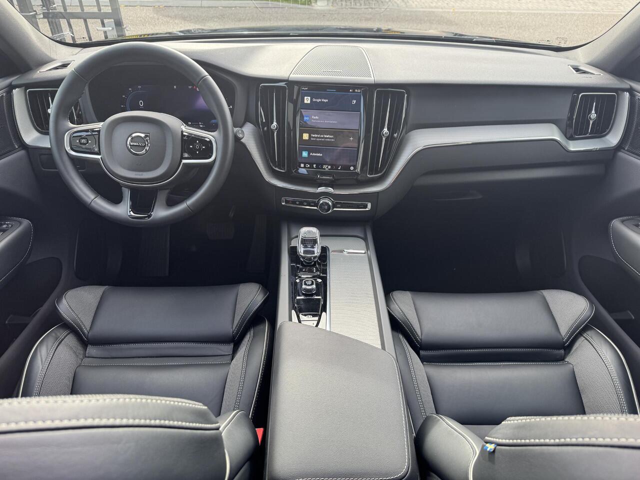 Volvo XC60 2.0 T6 Plug-in hybrid AWD Plus Black Edition