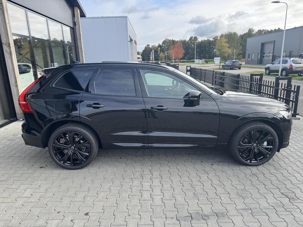 Volvo XC60 2.0 T6 Plug-in hybrid AWD Plus Black Edition