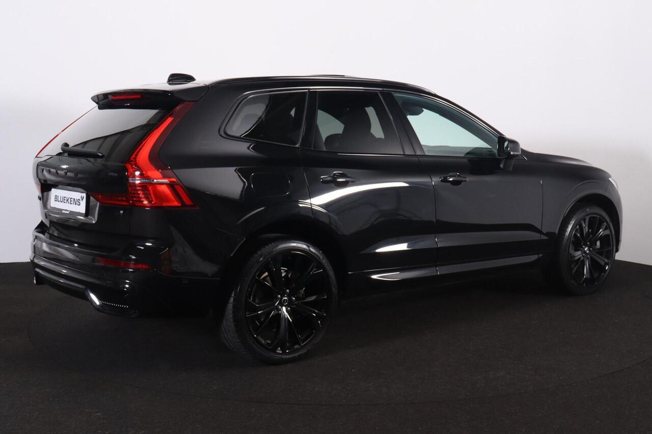 Volvo XC60 T6 Recharge AWD Ultra Black Edition - Panorama/schuifdak - IntelliSafe Assist & Surround - 360º Camera - Harman/Kardon audio - Adaptieve LED koplampen - Verwarmde voorstoelen, stuur & achterbank - Parkeersensoren voor & achter - Elektr. bedienb. voorstoel