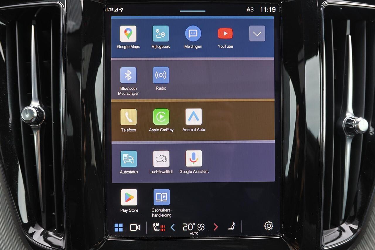 Volvo XC60 T6 Recharge AWD Plus Black Edition - Luchtvering - Panorama/schuifdak - IntelliSafe Assist & Surround - 360º Camera - Bowers & Wilkins audio - Adaptieve LED koplampen - Verwarmde voorstoelen, stuur & achterbank - Parkeersensoren voor & achter - Elektr. be