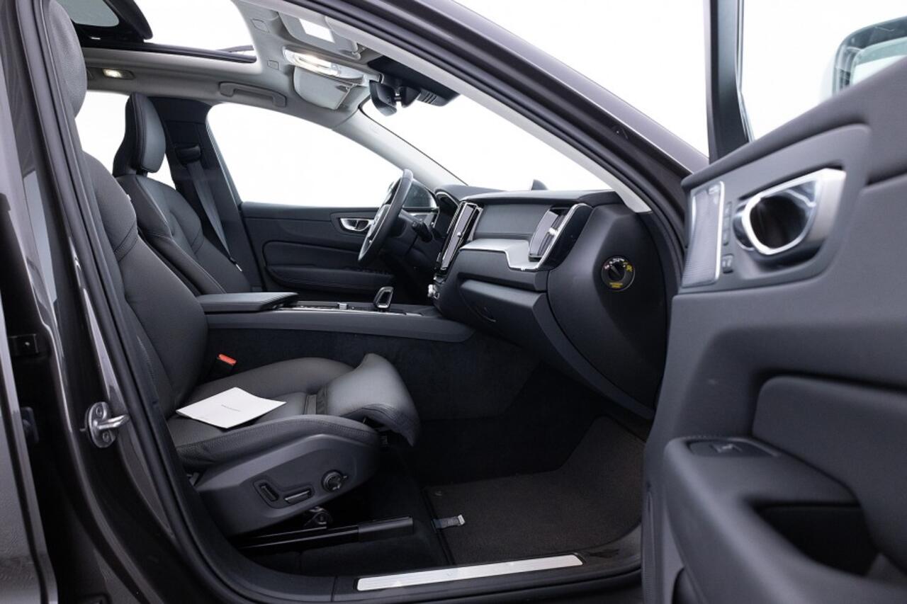 Volvo XC60 2.0 T8 Plug-in hybrid AWD Ultra Bright | BOWERS & WILKINS | LUCHTVERING ? 1e Eigenaar