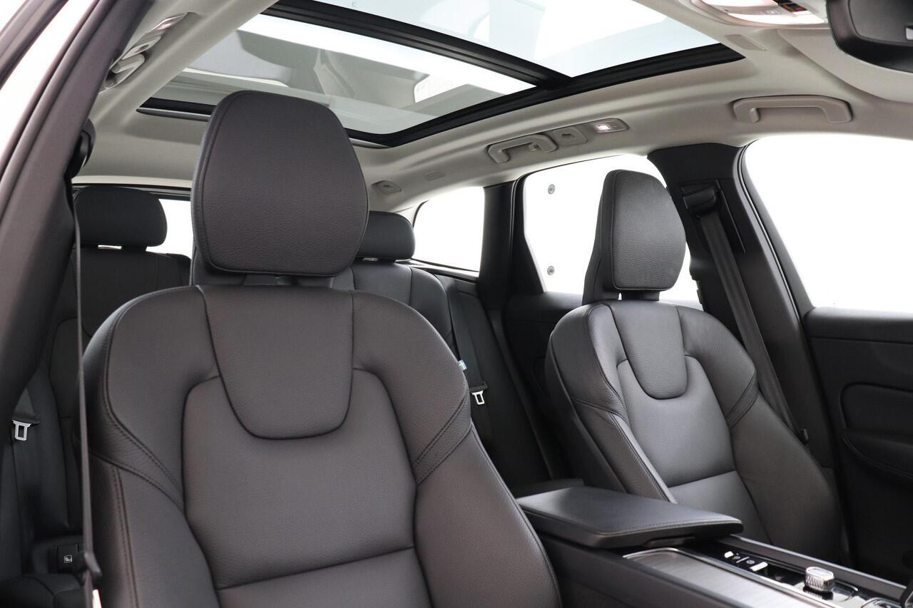 Volvo XC60 T6 PLUG-IN HYBRID AWD PLUS DARK -PANO.DAK|POWER-SEATS|360°CAM|TREKHAAK