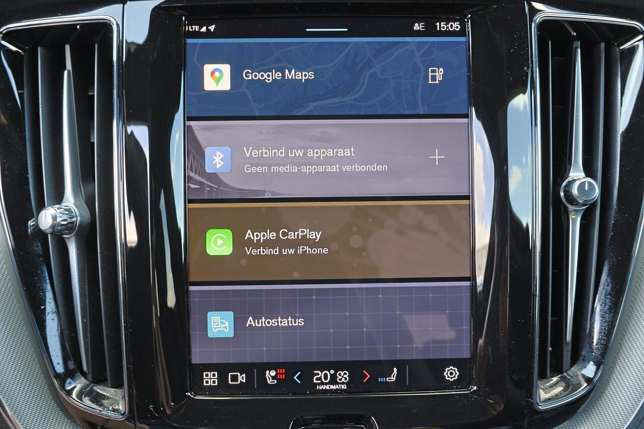 Volvo XC60 T6 Recharge AWD Ultra Black Edition - Panorama/schuifdak - Massage & Stoelventilatie - IntelliSafe Assist & Surround - 360º Camera - Bowers & Wilkins audio - Adaptieve LED koplampen - Nappa leder - Verwarmde voorstoelen & stuur - Parkeersensoren voor & ac