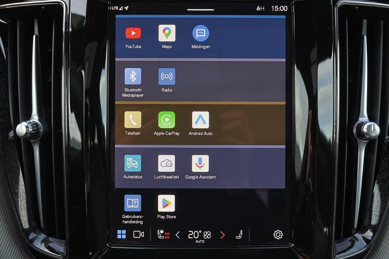 Volvo XC60 T6 Recharge AWD Ultra Black Edition - Panorama/schuifdak - IntelliSafe Assist & Surround - 360º Camera - Harman/Kardon audio - Adaptieve LED koplampen - Verwarmde voorstoelen, stuur & achterbank - Parkeersensoren voor & achter - Elektr. bedienb. voorstoel