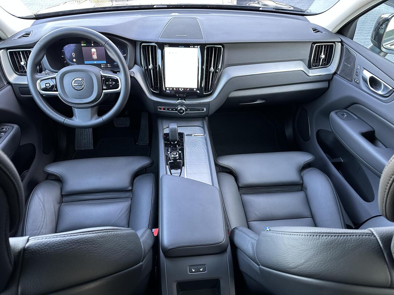 Volvo XC60 2.0 T8 Plug-in hybrid AWD Plus Dark H&K|Leder|pano|360