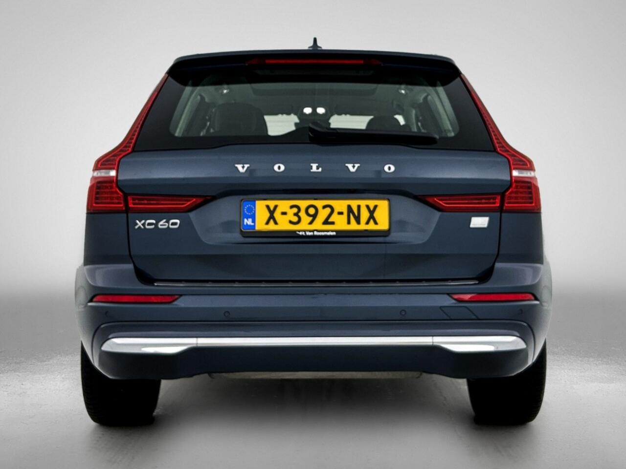 Volvo XC60 2.0 T6 Bright | Trekhaak | All season | BLIS | Camera | Pilot As