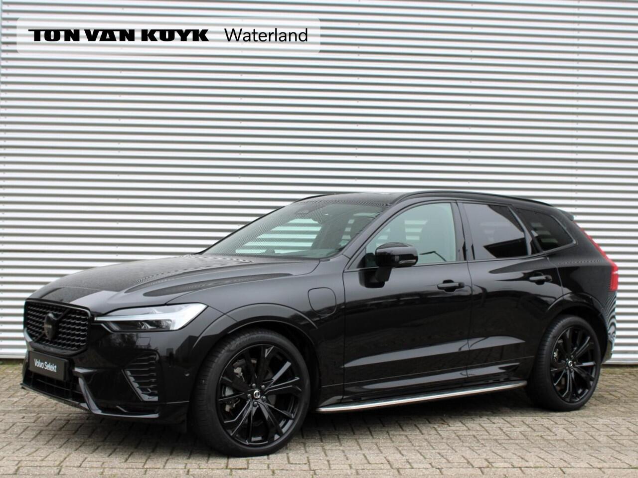 Volvo XC60 2.0 T8 AWD Ultra Black Edition Automaat / Panoramadak / Bowers&Wilkens audio / Luchtvering / Trekhaak / 360* camera / Treeplanken