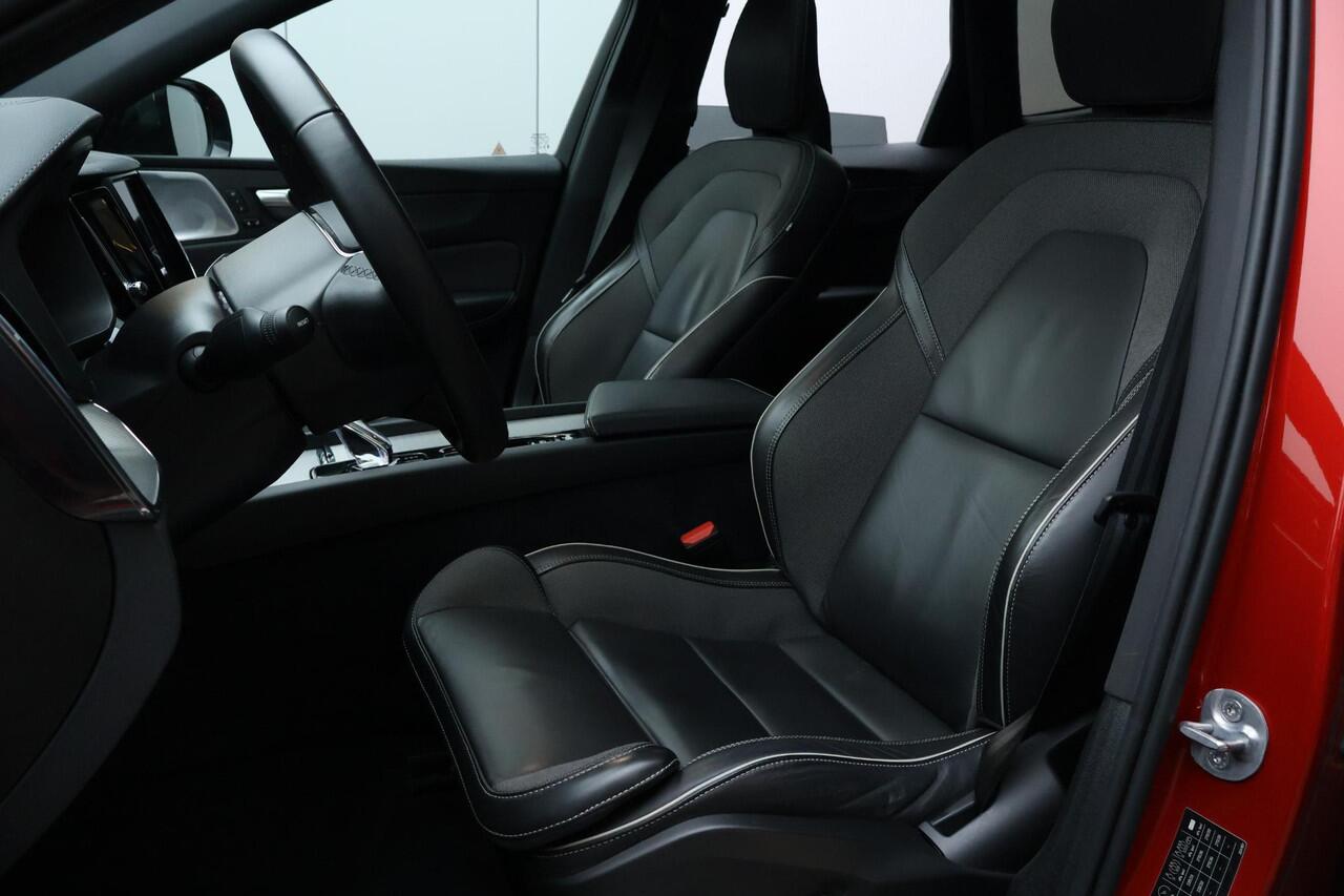 Volvo XC60 2.0 T8 Plug-in hybrid AWD Ultimate Dark / Pano / Bowers & Wilkins / Headup / 360 Camera / Trekhaak