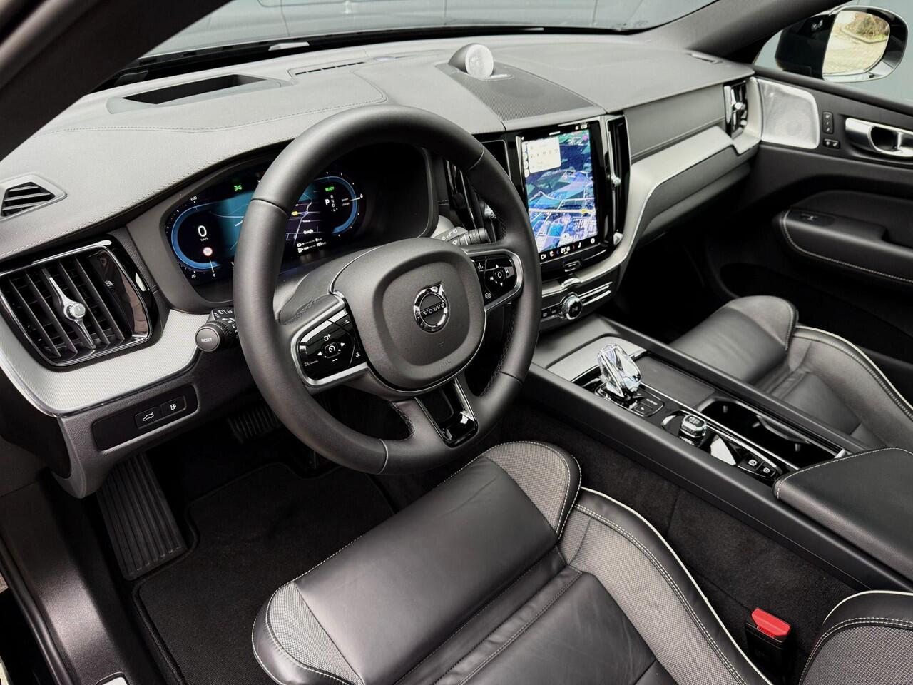 Volvo XC60 2.0 T8 hybrid AWD Ultimate Black Edition B&W Tr.hk