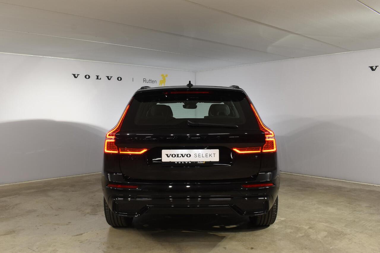 Volvo XC60 T6 350PK Automaat Plug-in Hybrid AWD Plus Black Edition/ Bowers & Wilkins / Navigatie / 360 Camera / Head-up Display / Panoramadak / Stoelverwarming v+a / Stuurverwarming / 21'' Velgen